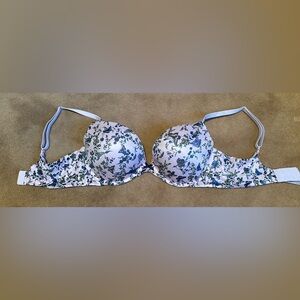 Victoria's Secret Floral Underwire Bra